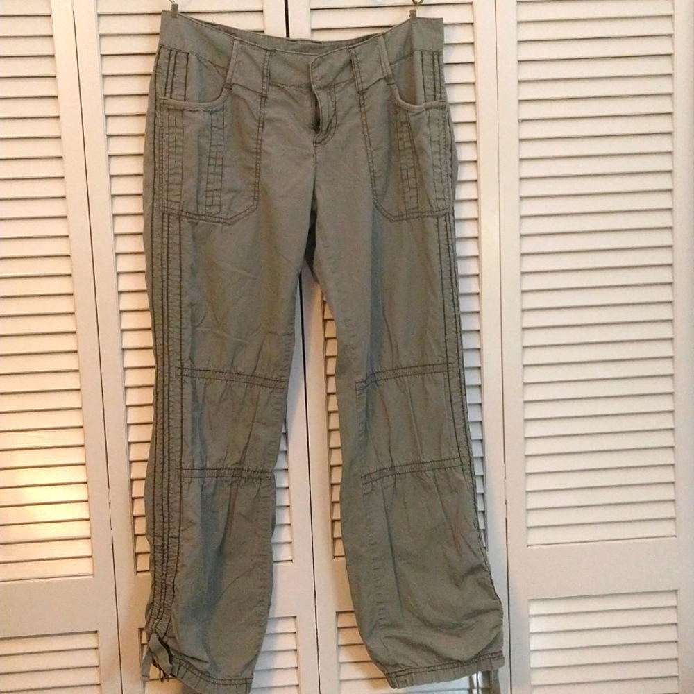DKNY cargo style pants sz 10